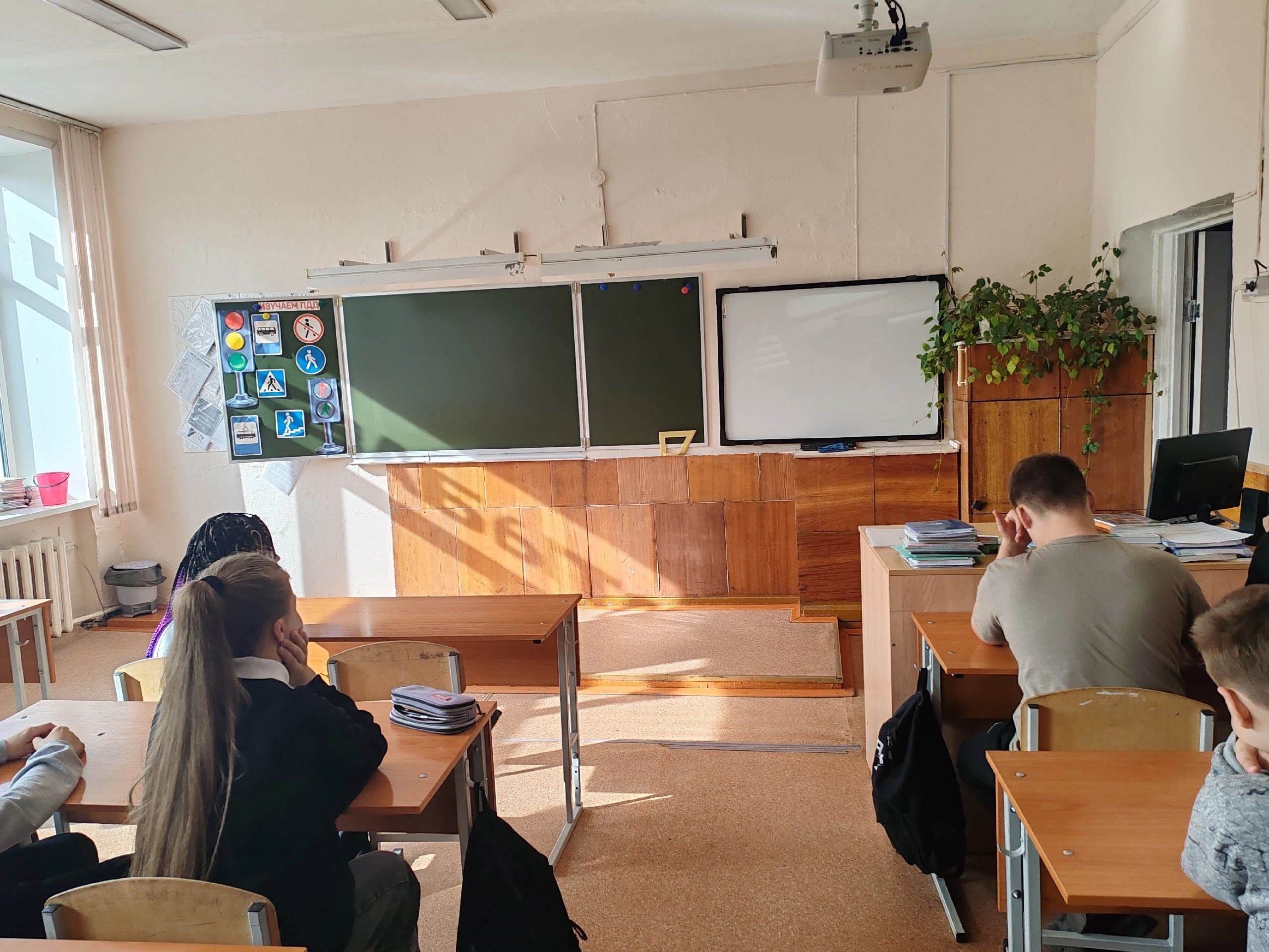 Разведчики.