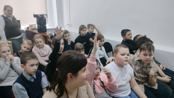 Мультфильм " Домовëнок Кузя".